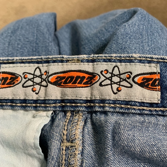 Zonz capris, size 7, nice shape - Picture 3 of 5